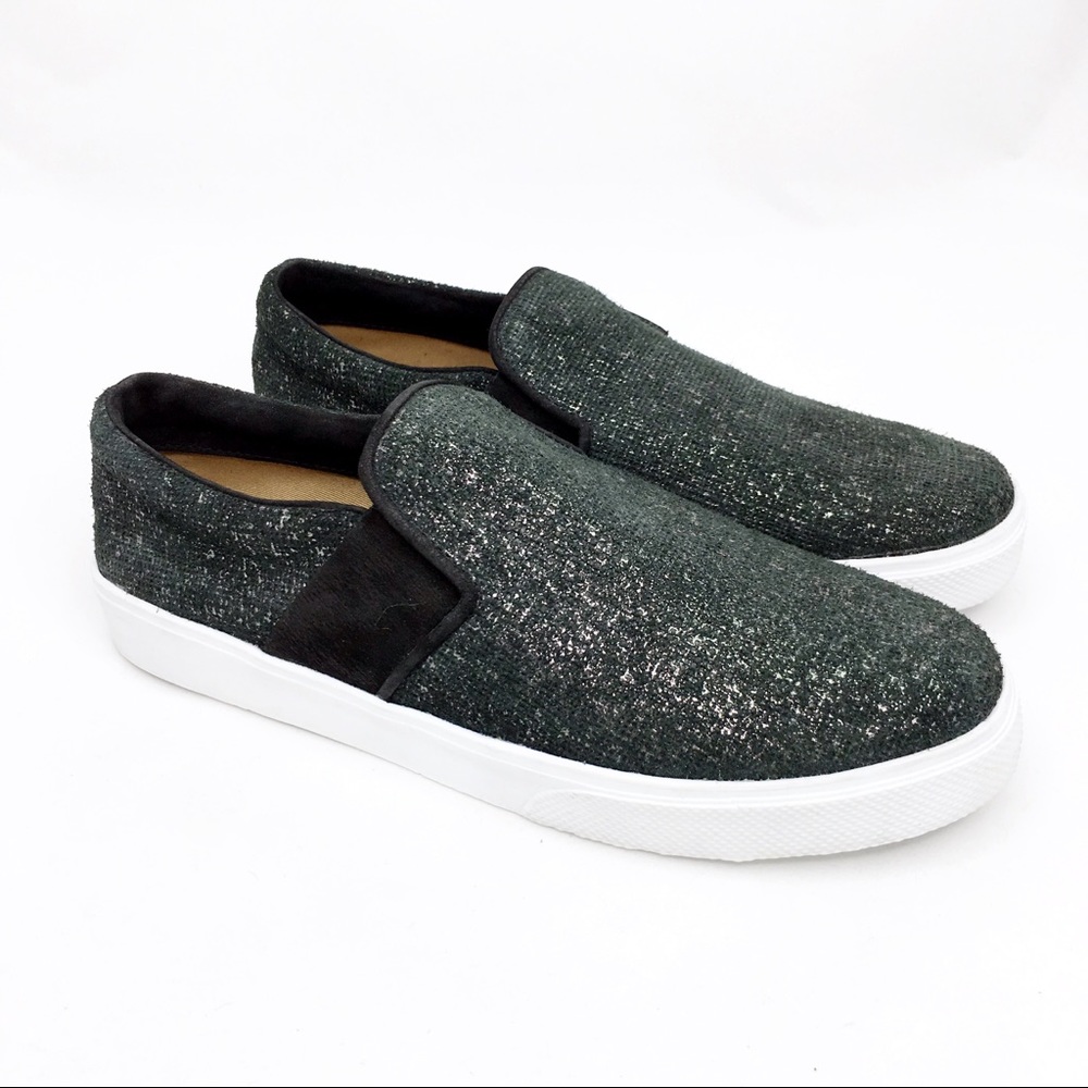 Kaanas Slip Ons - Picture 1 of 5